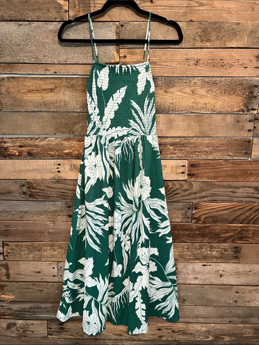 H&M Green & White Tropical Smocked Midi Dress